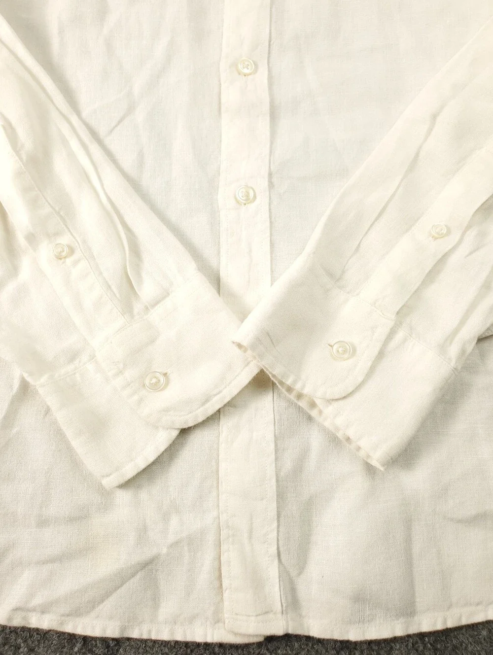 J. Crew Cream MEN’s  Linen-Blend Button-Down Shirt. Slim Fit